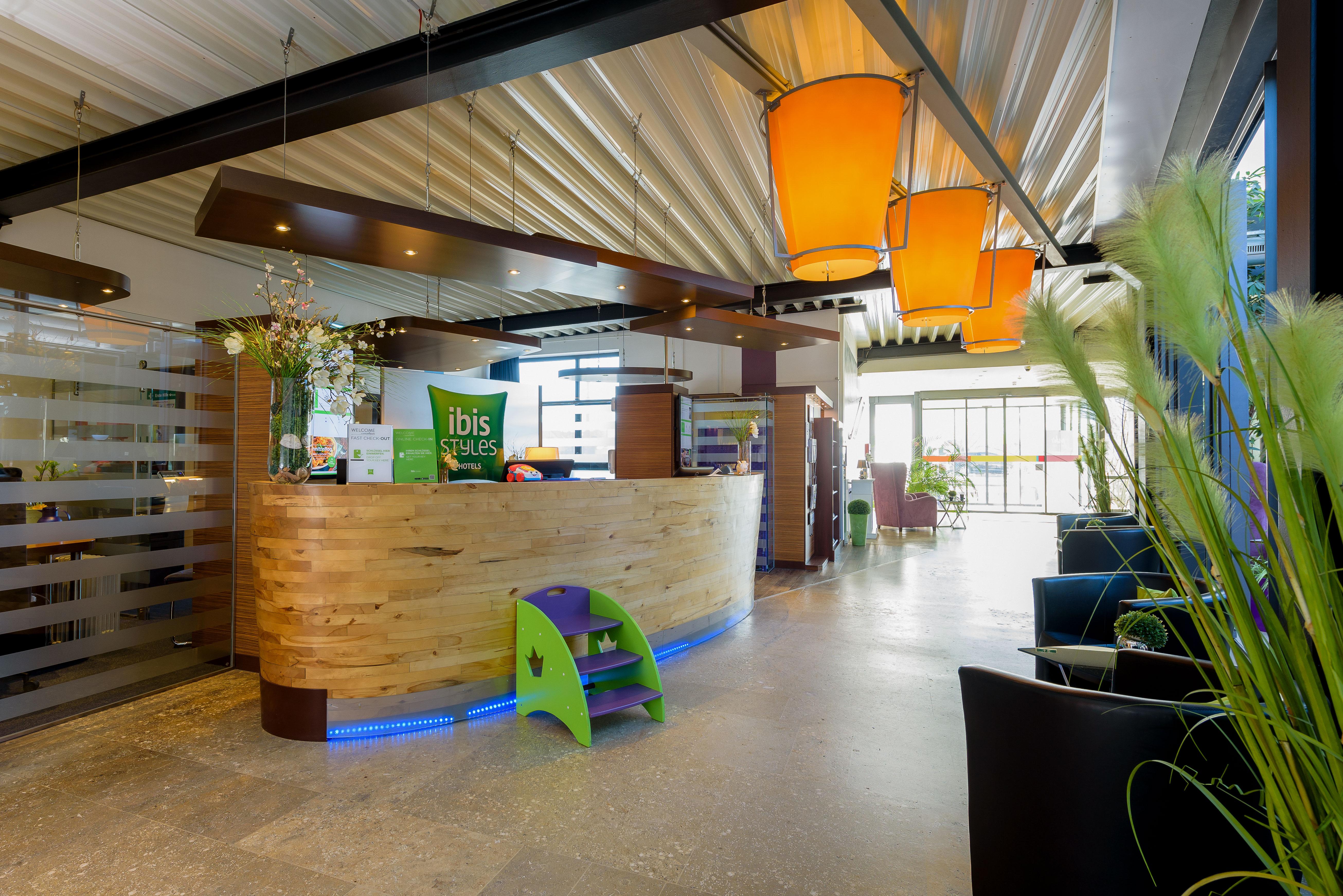 Ibis Styles Leipzig Hotel Radefeld Bagian luar foto