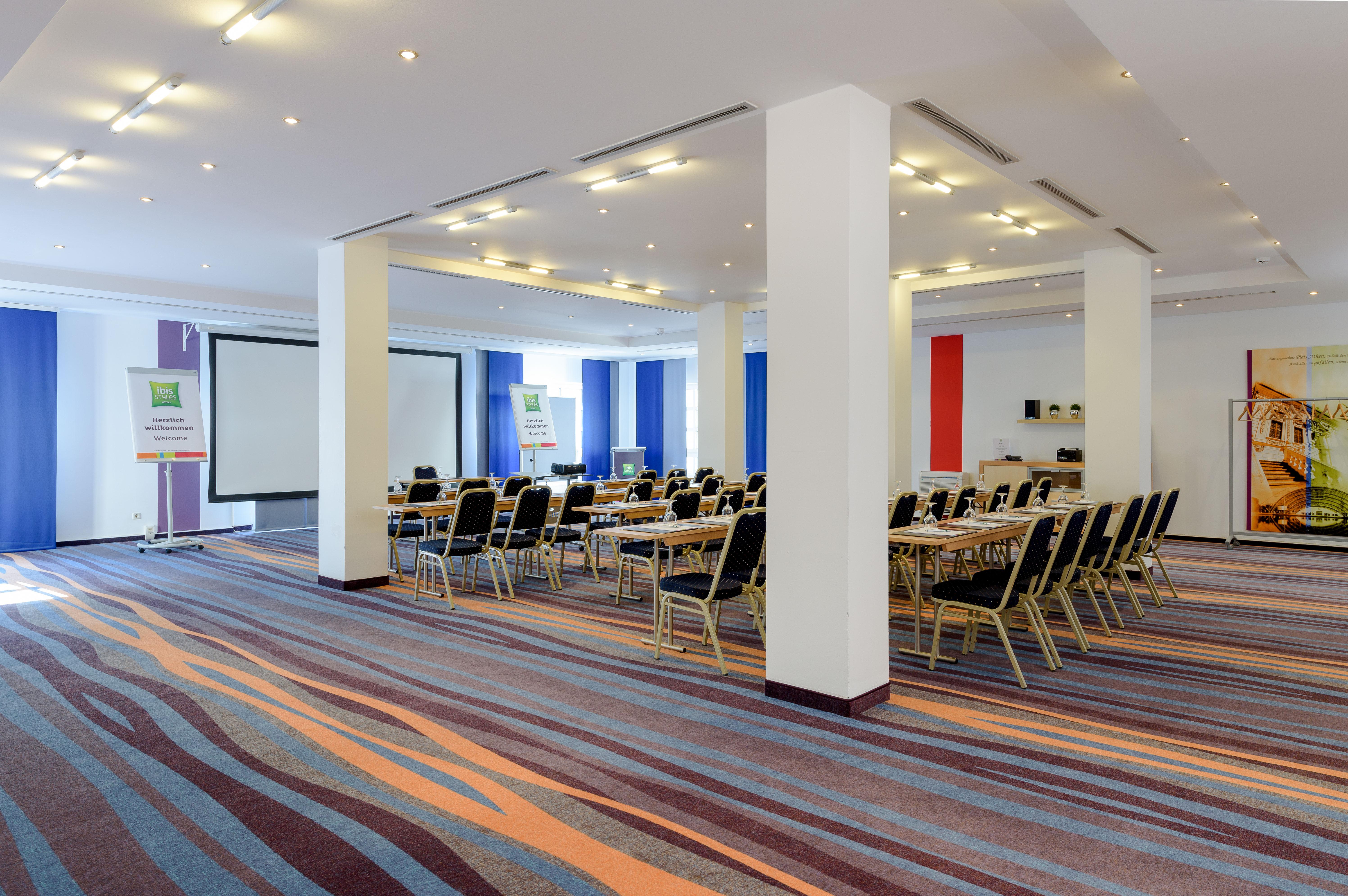 Ibis Styles Leipzig Hotel Radefeld Bagian luar foto