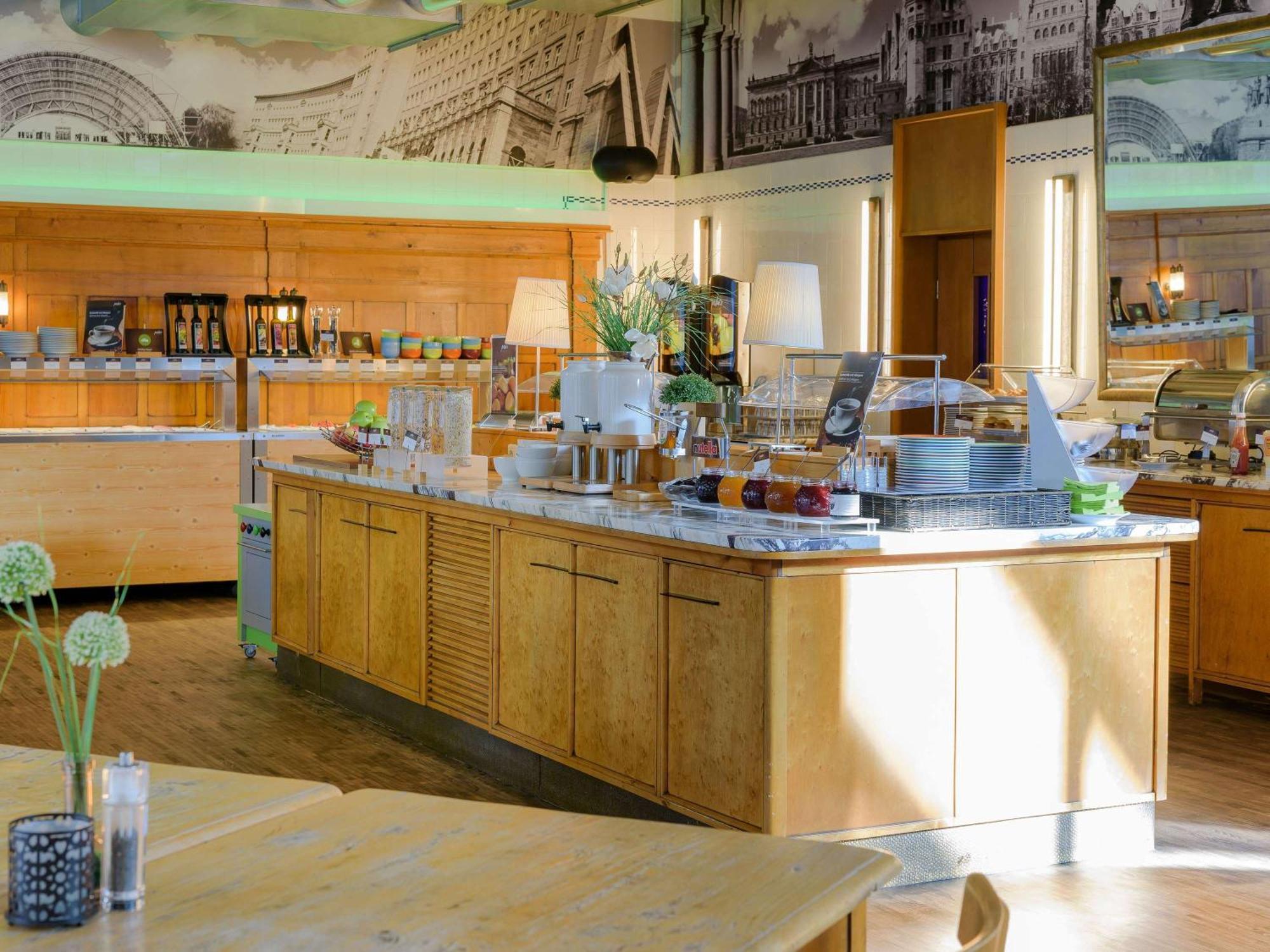 Ibis Styles Leipzig Hotel Radefeld Bagian luar foto