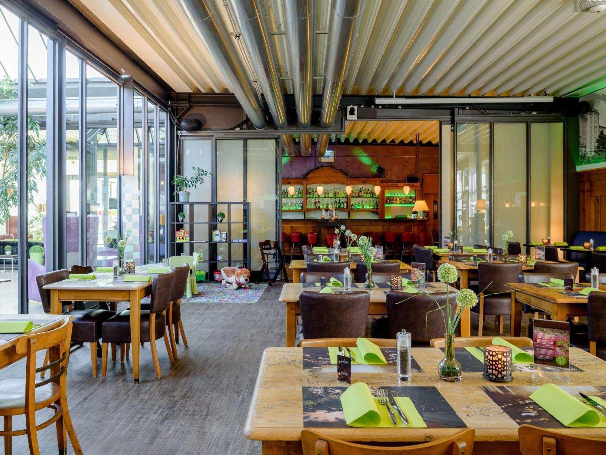 Ibis Styles Leipzig Hotel Radefeld Bagian luar foto