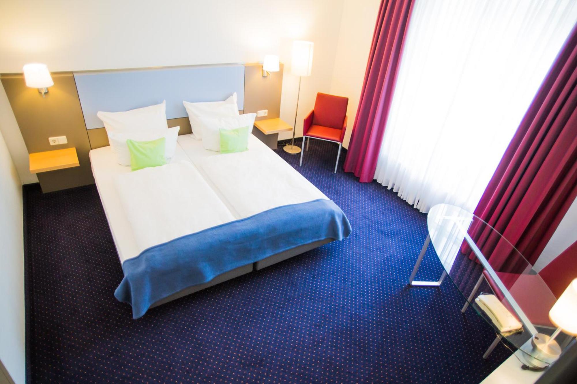 Ibis Styles Leipzig Hotel Radefeld Bagian luar foto