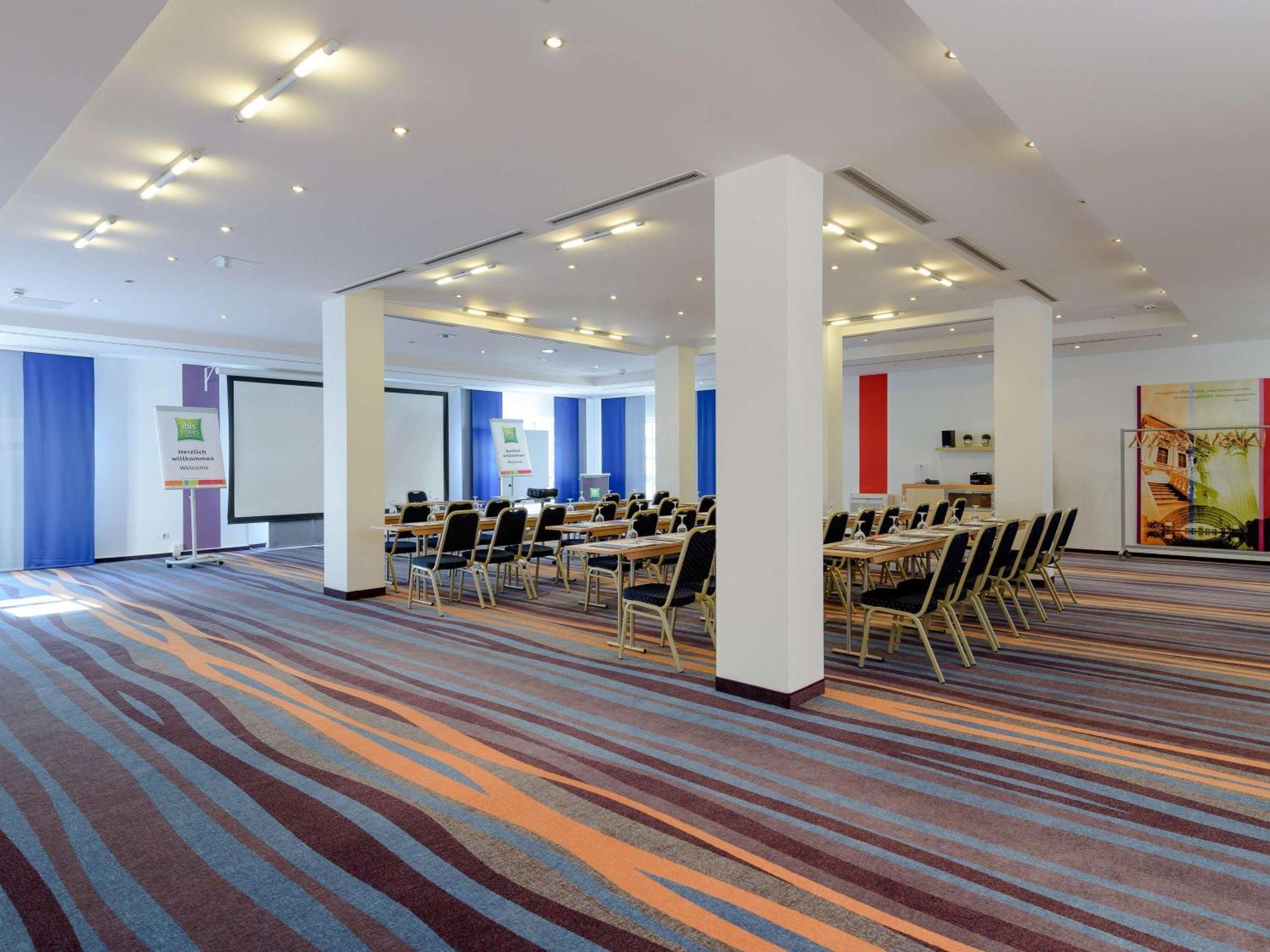 Ibis Styles Leipzig Hotel Radefeld Bagian luar foto